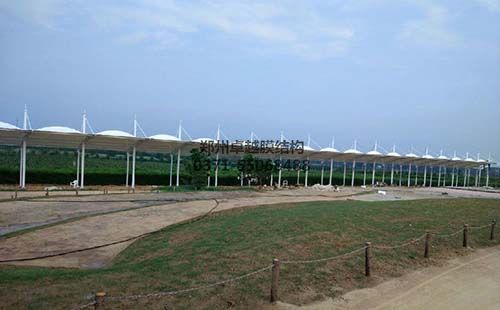 鄭州可潤農莊膜結構車棚