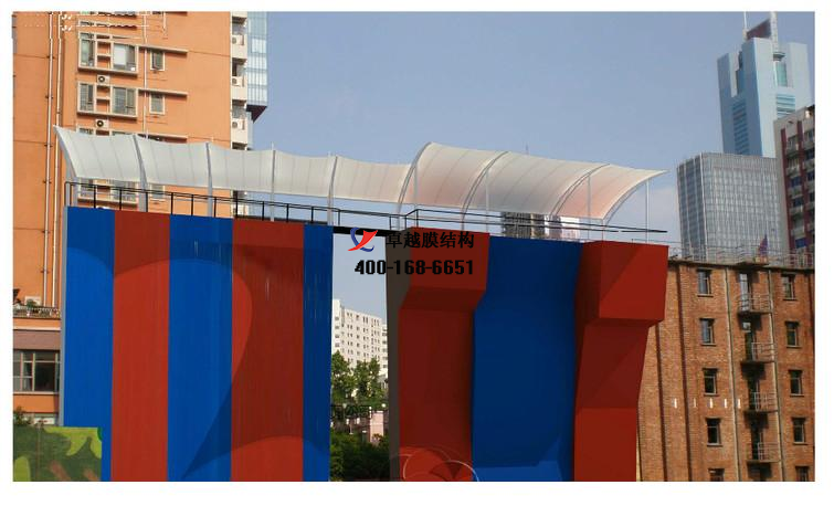 攀巖墻膜結(jié)構(gòu)