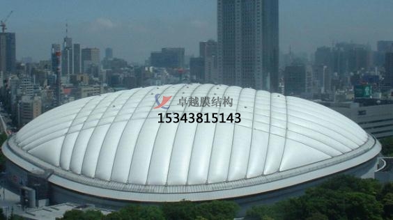 在“大棚”里，你甚至可以打網(wǎng)球