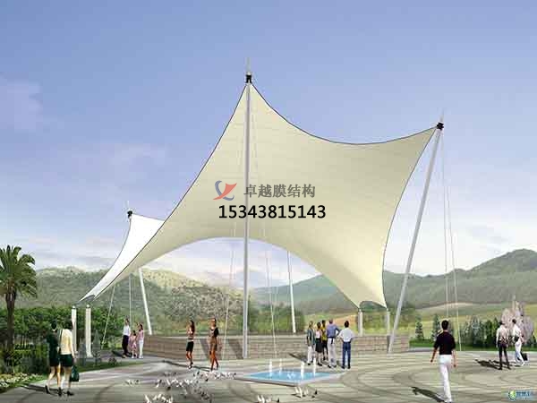 三門峽商業(yè)廣場(chǎng)<font color='red'>張拉膜結(jié)構(gòu)</font>景觀棚/雨棚設(shè)計(jì)搭建