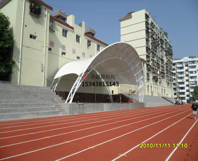  膜結(jié)構(gòu)看臺都是什么材質(zhì)的？