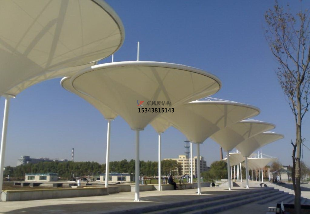 景觀膜結(jié)構(gòu)出現(xiàn)以下問(wèn)題，這正常么？