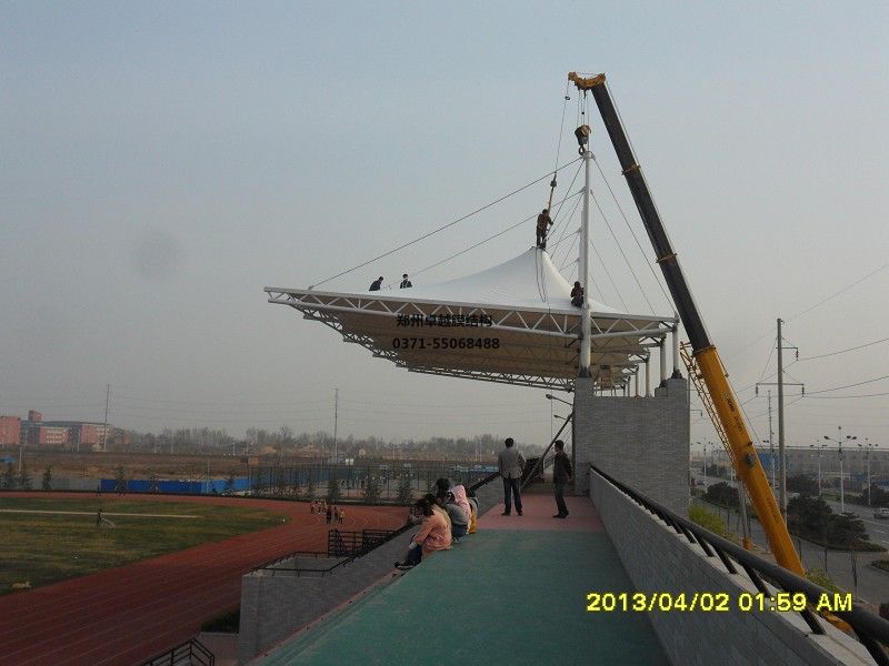 膜結(jié)構(gòu)出入口是如何安裝的？