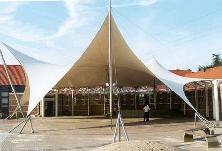 膜結(jié)構(gòu)車棚安裝時的十大注意事項